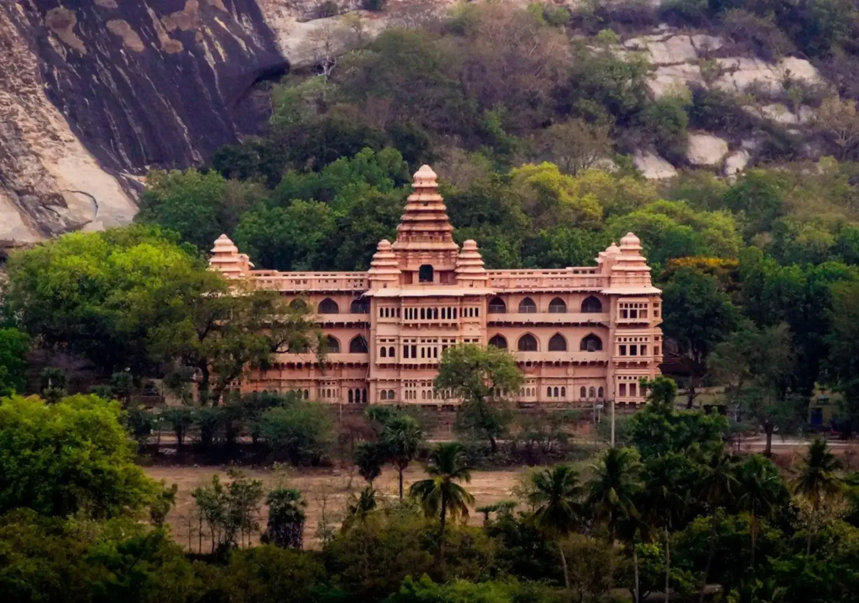 Chandragiri Fort