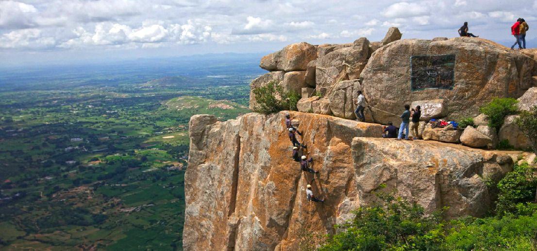 Budget and Eco Friendly Summer Vacations with AC Electric Buses