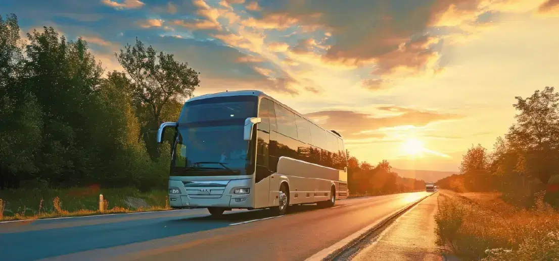 Why Electric AC Buses Are Perfect for South India Summer Trips